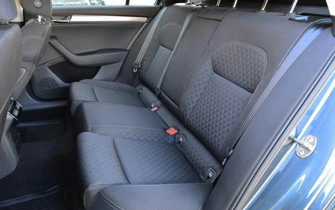 Skoda Superb cena 84900 przebieg: 178000, rok produkcji 2019 z Kutno małe 781